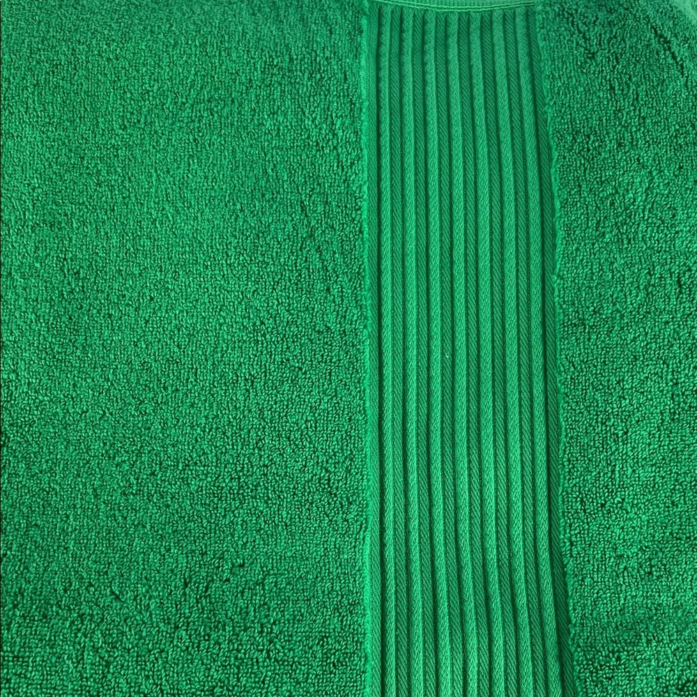 Kate Spade Bath Towel Set Vibrant Kelly Green Cotton Soft Plush Set of 2 NEW